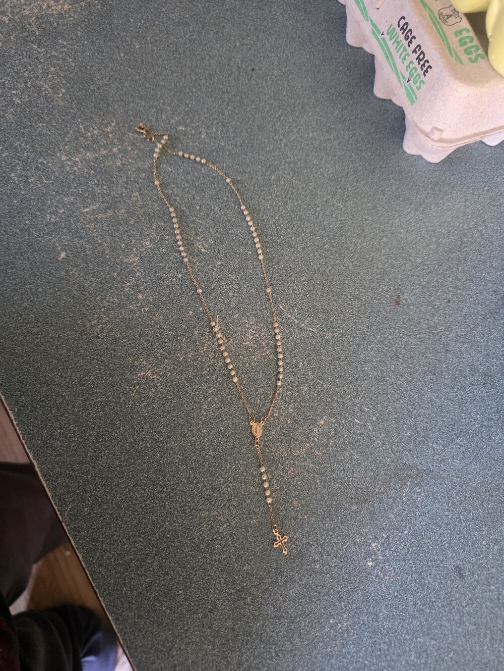 Vintage Pearl/gold Rosary Small - Picture 5 of 8
